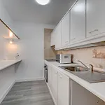 Great Terrace Ac In Heated Pool Wifi Parking Апартаменти